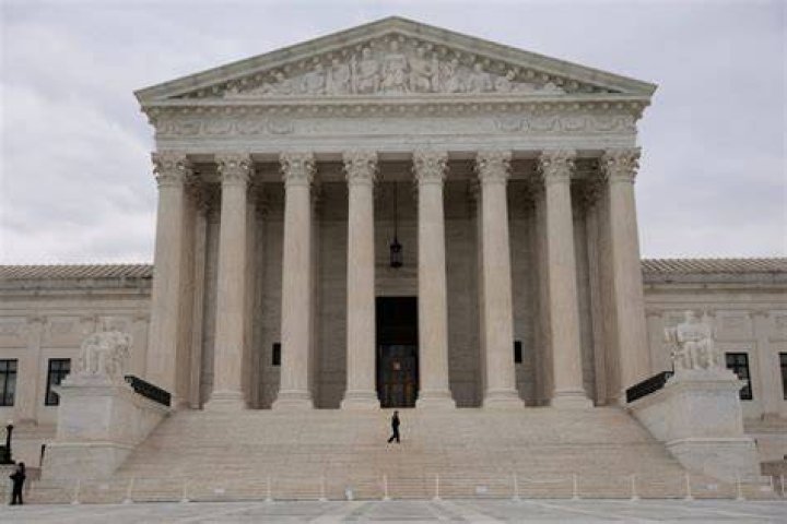 2182491612 USA News Court