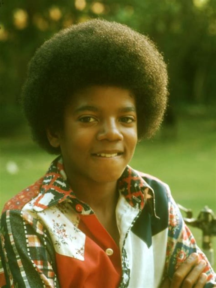 30 Adorable Color Photographs of Michael Jackson as a Teenager in the