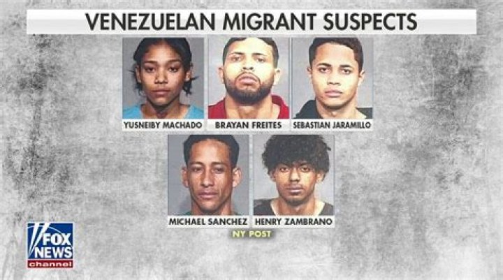 8 immigrants killed in highspeed crash near Mexican border