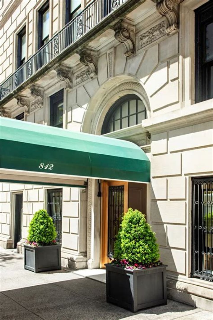812 Park Avenue, New York, NY 10021 Sales, Floorplans, Property