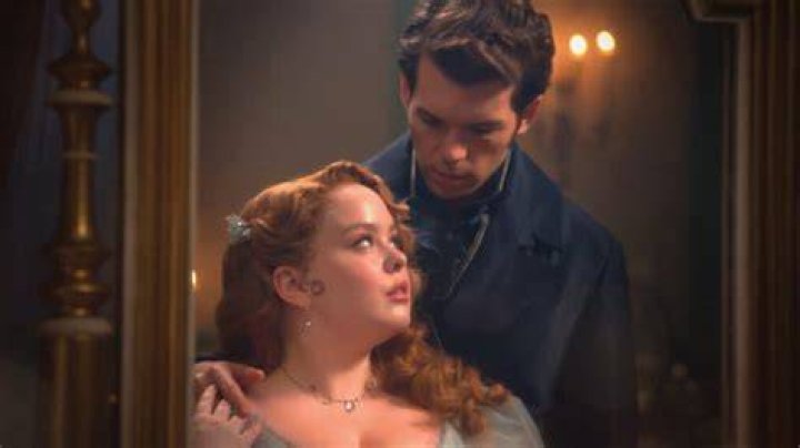 A Deep Dive Into The Iconic Bridgerton Mirror Scene