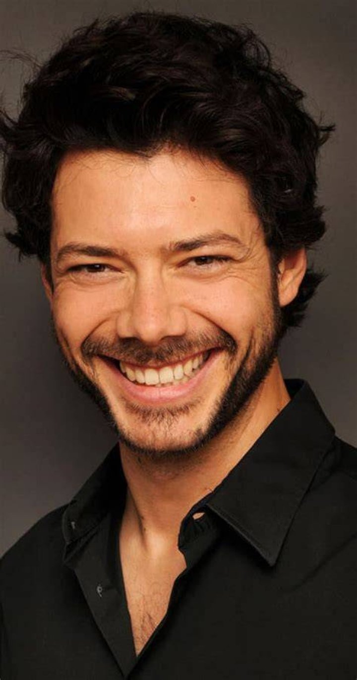 &Aacute;lvaro Morte IMDb