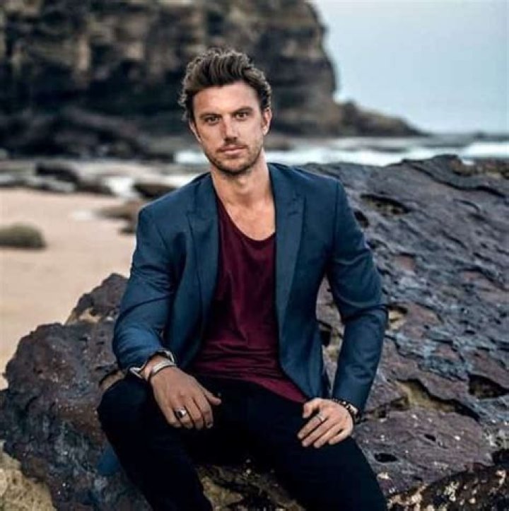 Adam Demos Biography, Wiki, Height, Age, Girlfriend & More