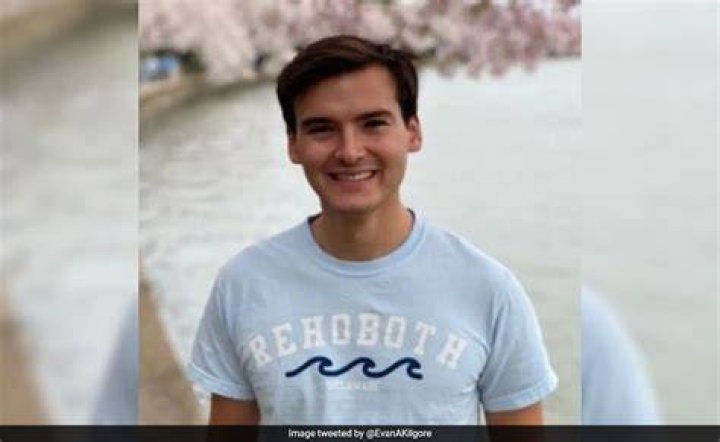 Aidan MaeseCzeropski Twitter Who Is He? Details On Ben Cardin Staffer