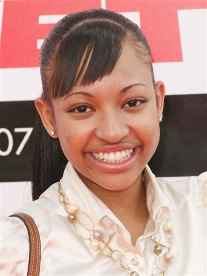 Aleisha Allen Net Worth 2023 Movie Career House Age