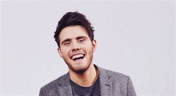 Alfie Deyes (Youtuber) Wiki, Bio, Height, Weight, Wife, Dating, Baby