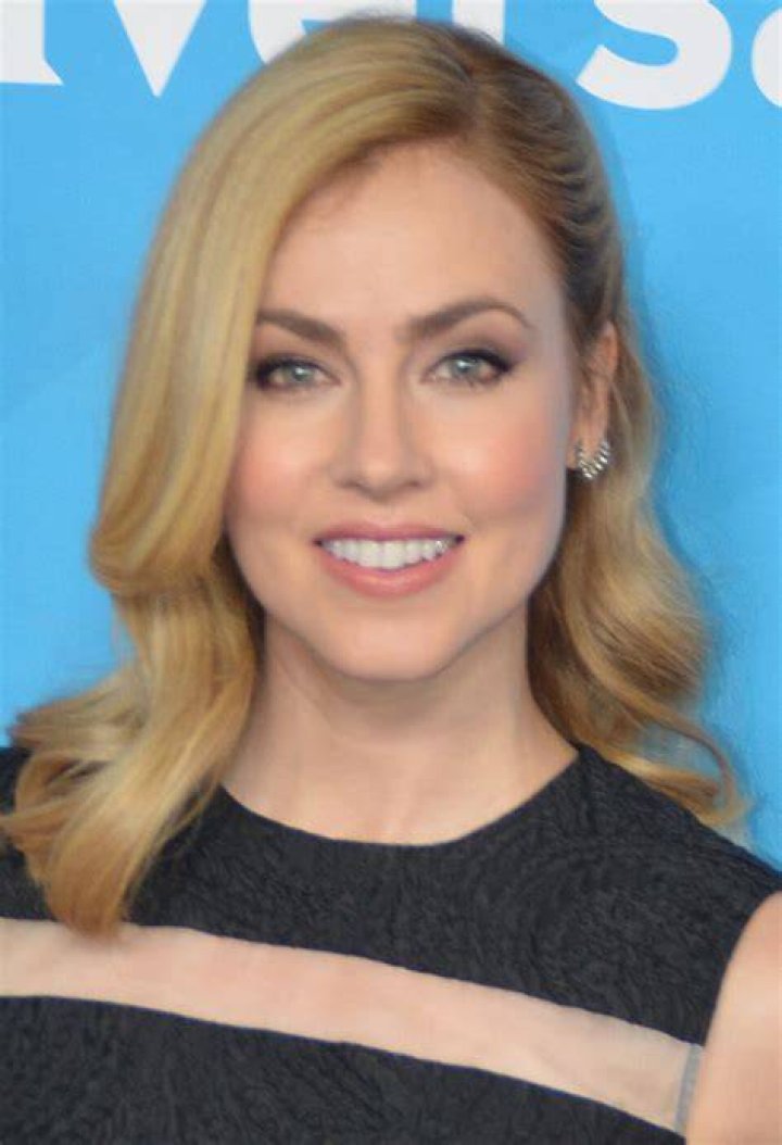 Amanda Schull's Personal Life Update Husband & Baby Details