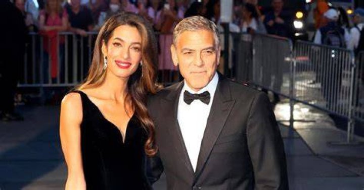 and Amal Clooney Splash 112.000 on Kids' Playhouse DemotiX