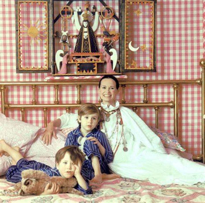 Anderson Cooper Gloria Vanderbilt wanted to be my surrogate