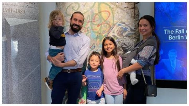 Andrew Woolfolk family, wife and children