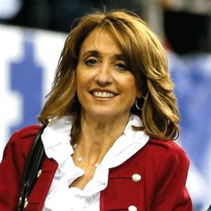 Angela Macuga Bio, Age, Height, Career, Husband, Net Worth, Social Media