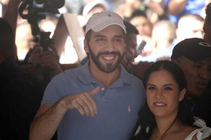 Argentina felicita a Bukele y afirma de continuar