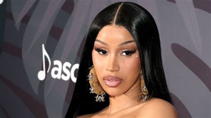 As&iacute; luc&iacute;a Cardi B cuando no usaba dentadura postiza EL HIT GUATE