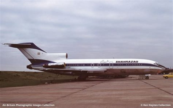 Aviation photographs of Registration GAKAV ABPic