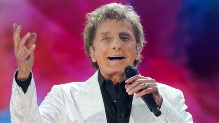 Barry Manilow to perform in January at Amalie Arena