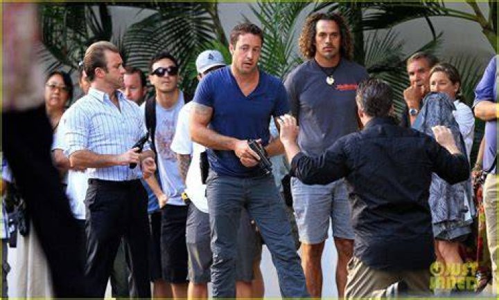 „Hawaii Five0”Star Alex O'Loughlin Das ist seine hübsche Frau Malia