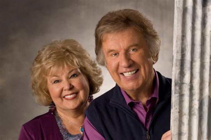 Bill Gaither and Gloria on their wedding day Gaither, Gospel singer
