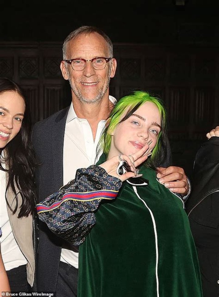 Billie Eilish and Father Launch New Apple Music Radio Show "me & dad radio"