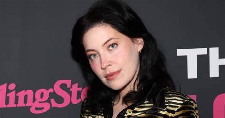 Bishop Briggs net worth, parents, sister, height
