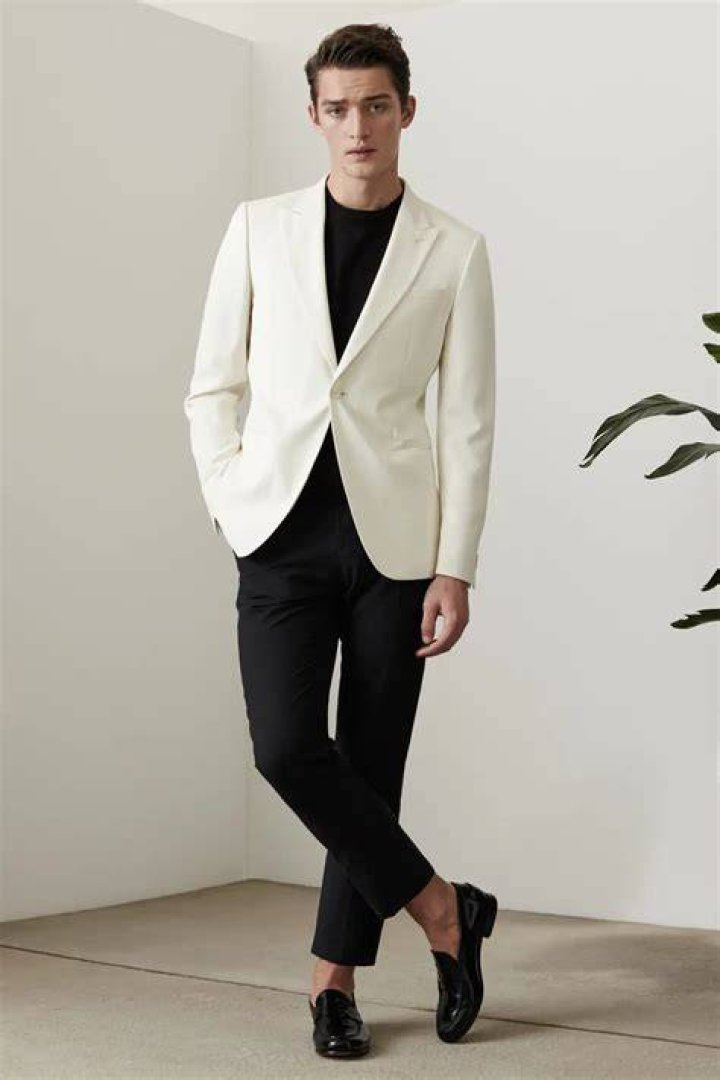 Black or white attire, it doesn't matter Tan ChuanJin, Singapore News