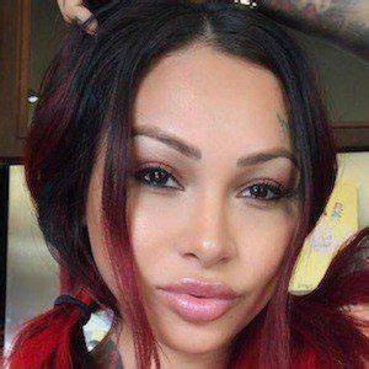 BlogPaper | Brittanya Razavi - Age, Family, Bio