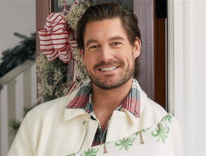 BlogPaper | Craig Conover - Age, Family, Bio