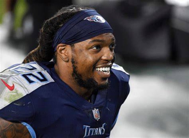 BlogPaper | Derrick Henry- Bio, Age, Net Worth, Single, Nationality, Height, Career