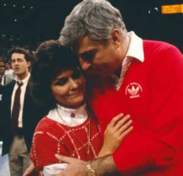 Bob Knight Wife Karen Vieth Edgar Bio, Wiki, Net Worth, Husband