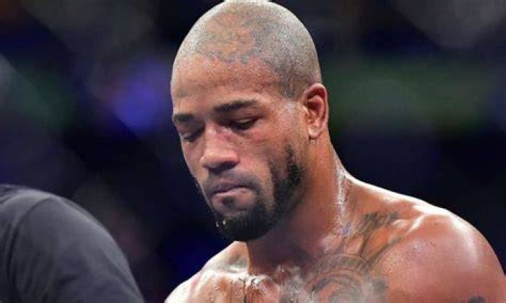 Bobby Green says he was 'robbed' of 20,000 after giving away another