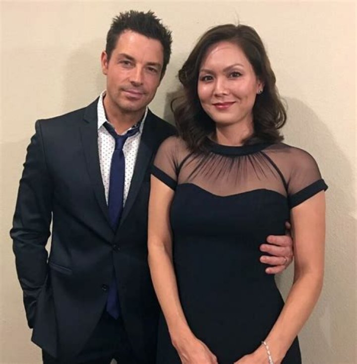 Brennan Elliott, Wife Cami's Timeline Kids, Cancer Battle, More UsWeekly