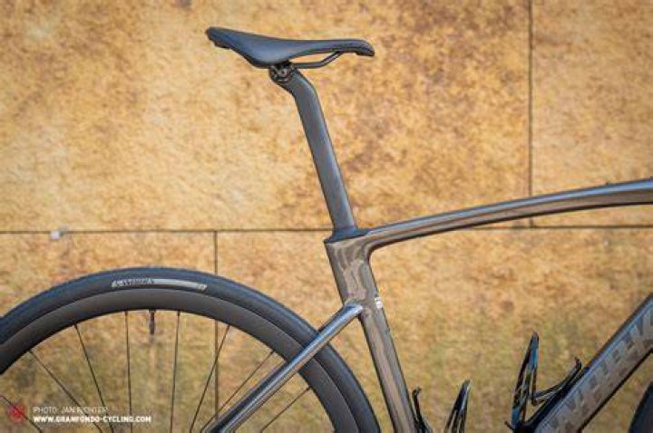 Can you ride a Specialized Roubaix on gravel?