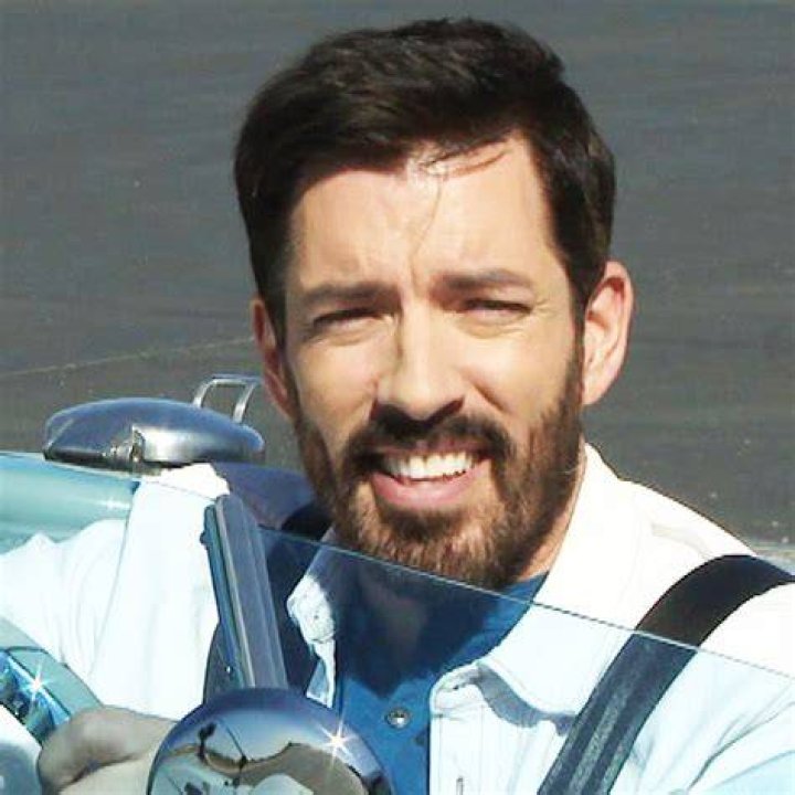 Celebrity Drive Drew Scott of HGTV&rsquo;s "Property Brothers"