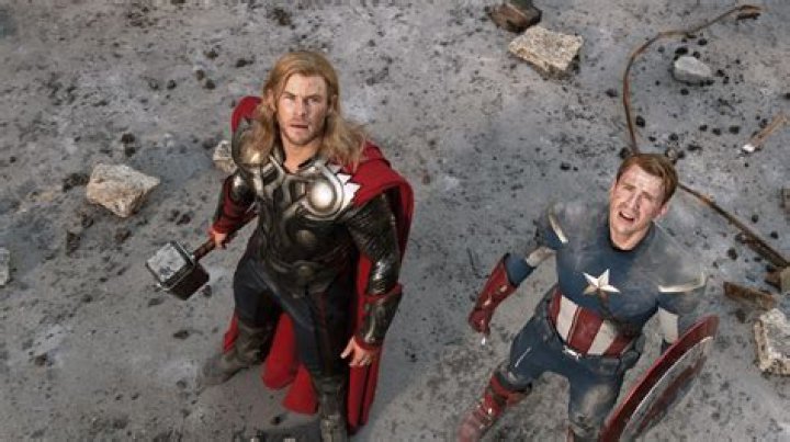 Chris Hemsworth's wife Elsa Pataky's plastic surgery rumors!