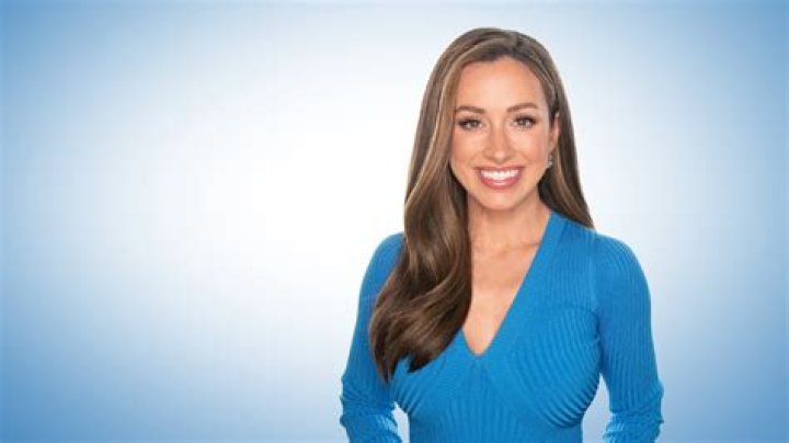 Chynna Greene FOX13 Seattle r/hot_reporters