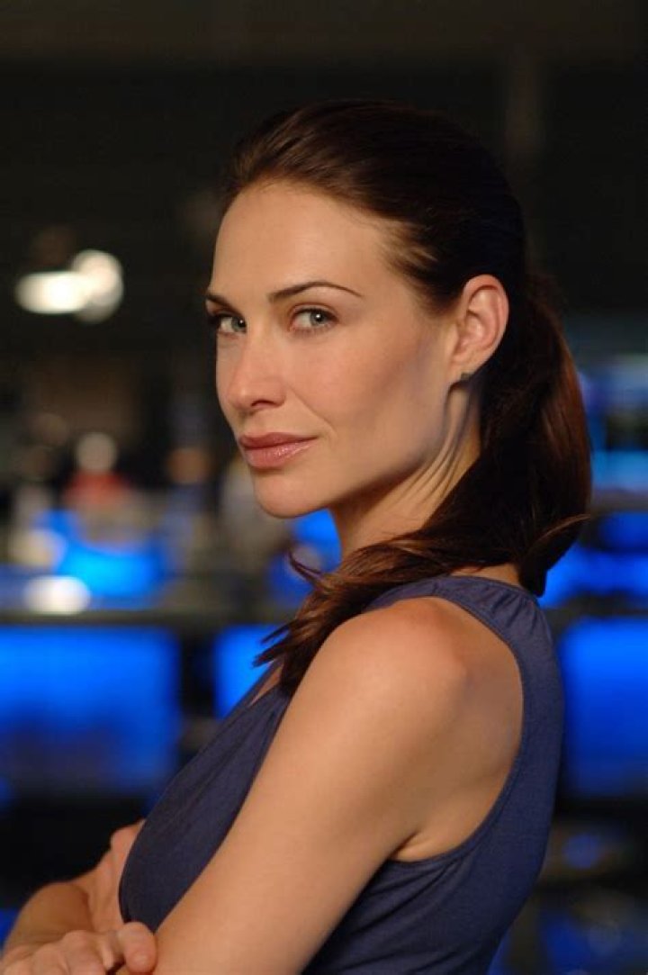 Claire Forlani fasrgadget
