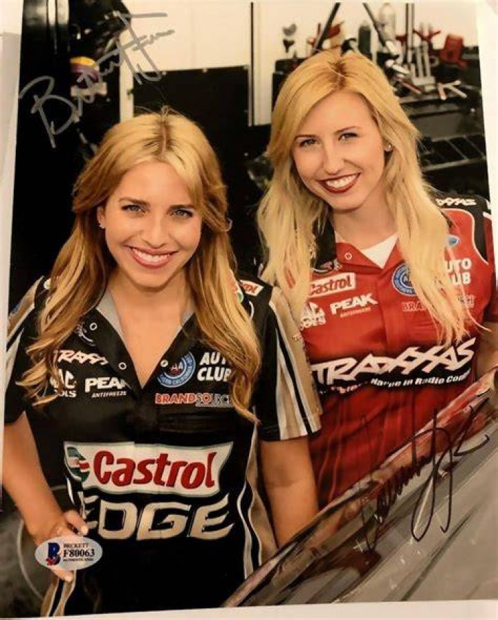 Courtney and Brittany Force r/HottestFemaleAthletes