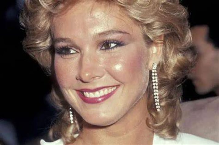 Cynthia Rhodes' Net Worth Revealed