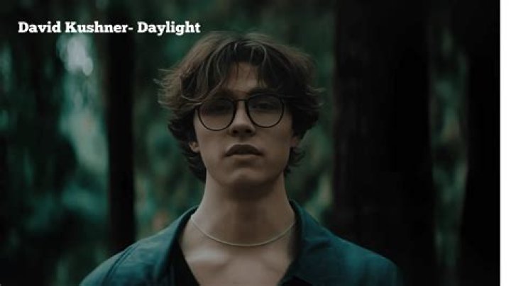 David Kushner (Singer) Bio, Family, Girlfriend, Career, Age, Height