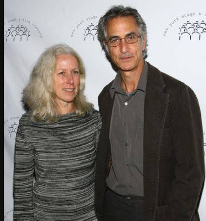 David Strathairn family, wife, children, parents, siblings