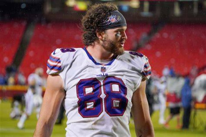 Dawson Knox nagyon j&oacute; &uacute;ton halad, hogy a Bills legjobb TE