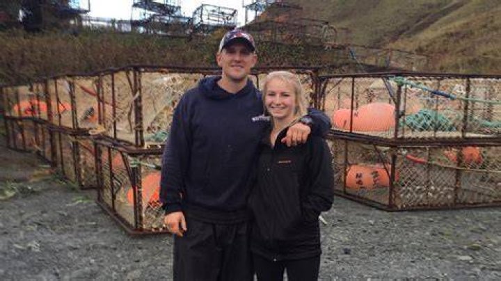 Deadliest Catch Fans Seem To Love Mandy Hansen's Relationship With