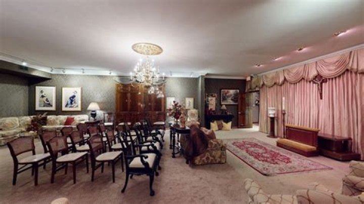 Dean&rsquo;s Funeral Home