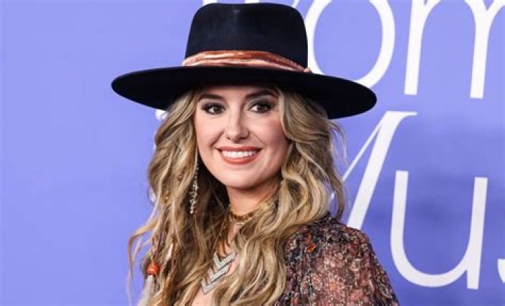 Discover The Astounding Fortune Amassed By Country Music Sensation |