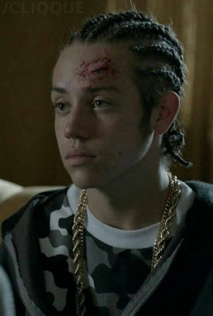 Discover The "Carl Gallagher" Hairstyle
