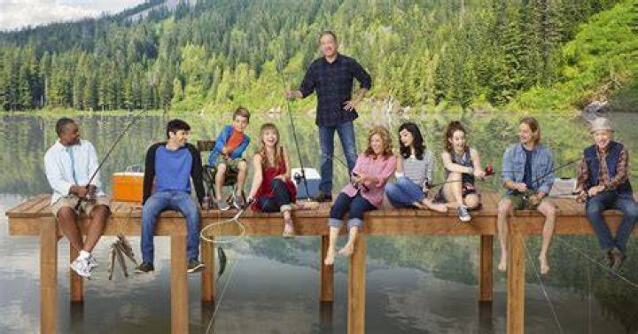 Discover The Untold Story Behind Kristin's Weight Gain In "Last Man Standing"
