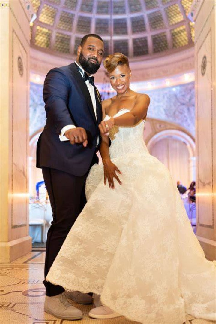 Dive Into The Intriguing Height Of Chris Canty's Wife
