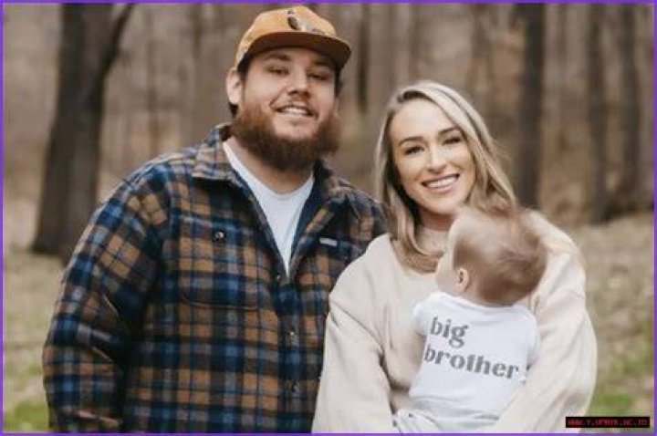Diving Into Luke Combs' Sibling Mystery