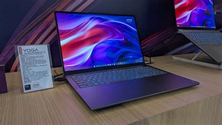 Does Lenovo have Miracast?