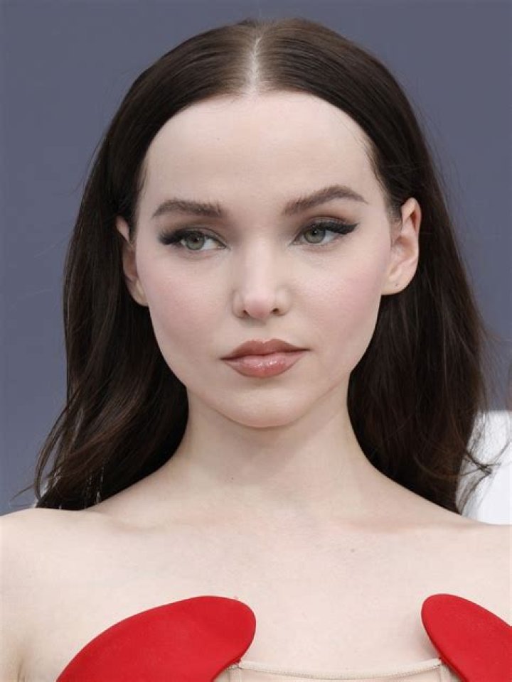 Dove Cameron on "Descendants 2,&rdquo; Anxiety, and Boyfriend Thomas Doherty