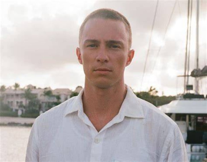 Drew Starkey Outer Banks Wiki Fandom